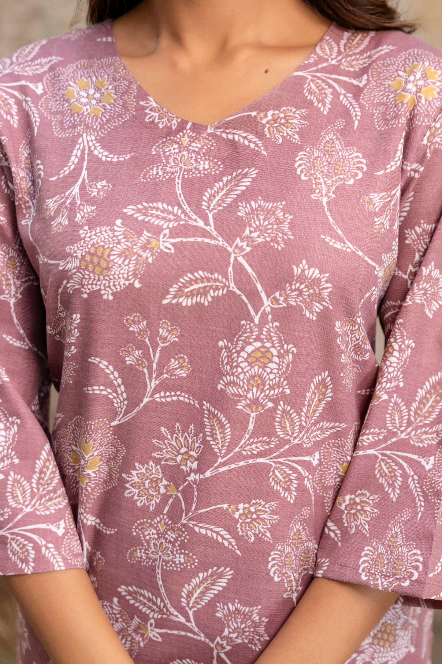Lievva Women's Mauve Floral Printed Cotton Blend Kurti Top