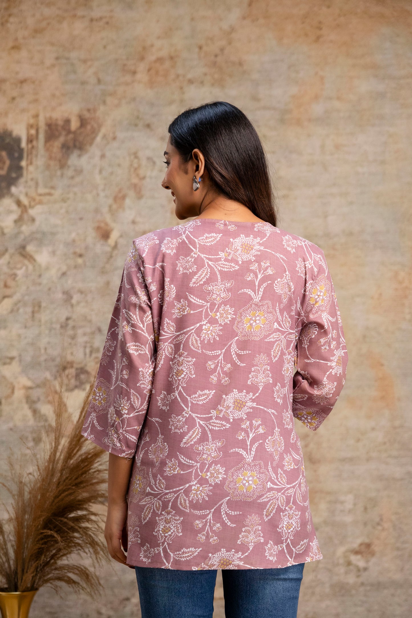 Lievva Women's Mauve Floral Printed Cotton Blend Kurti Top