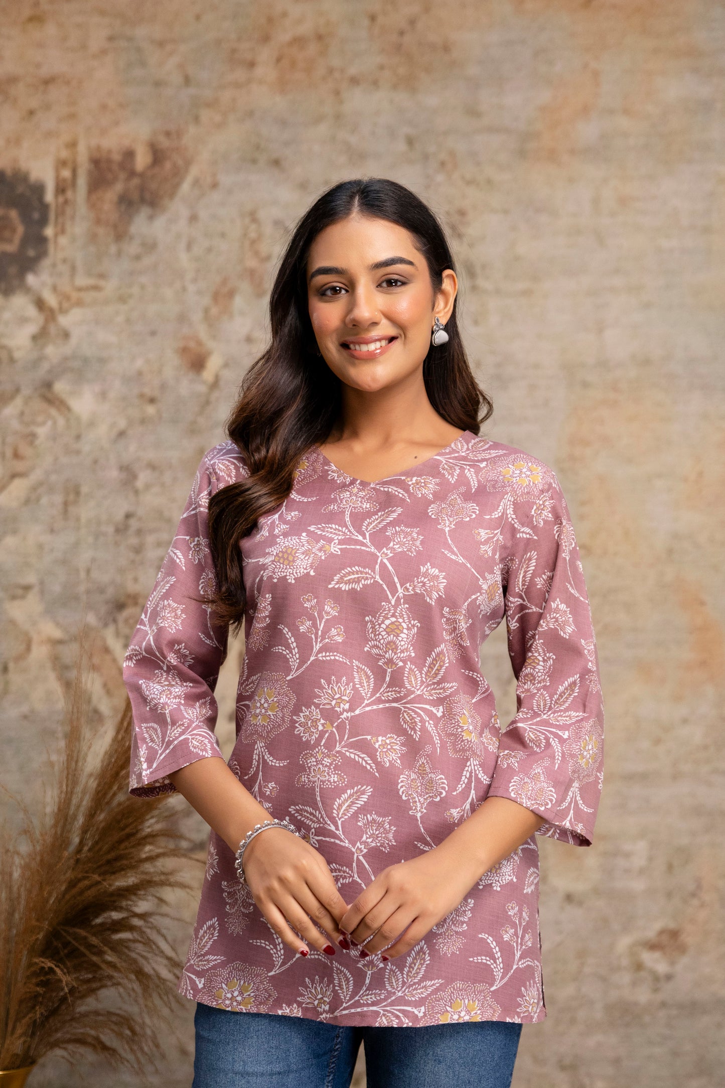 Lievva Women's Mauve Floral Printed Cotton Blend Kurti Top