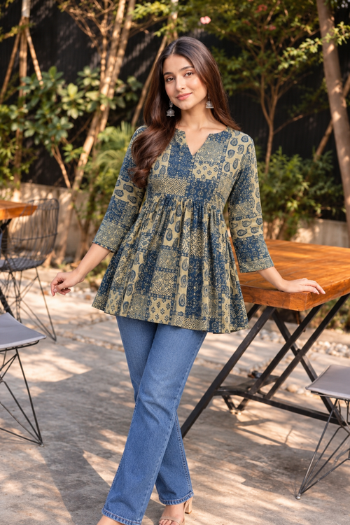 Lievva Aarvi Green 100% Cotton Kurti