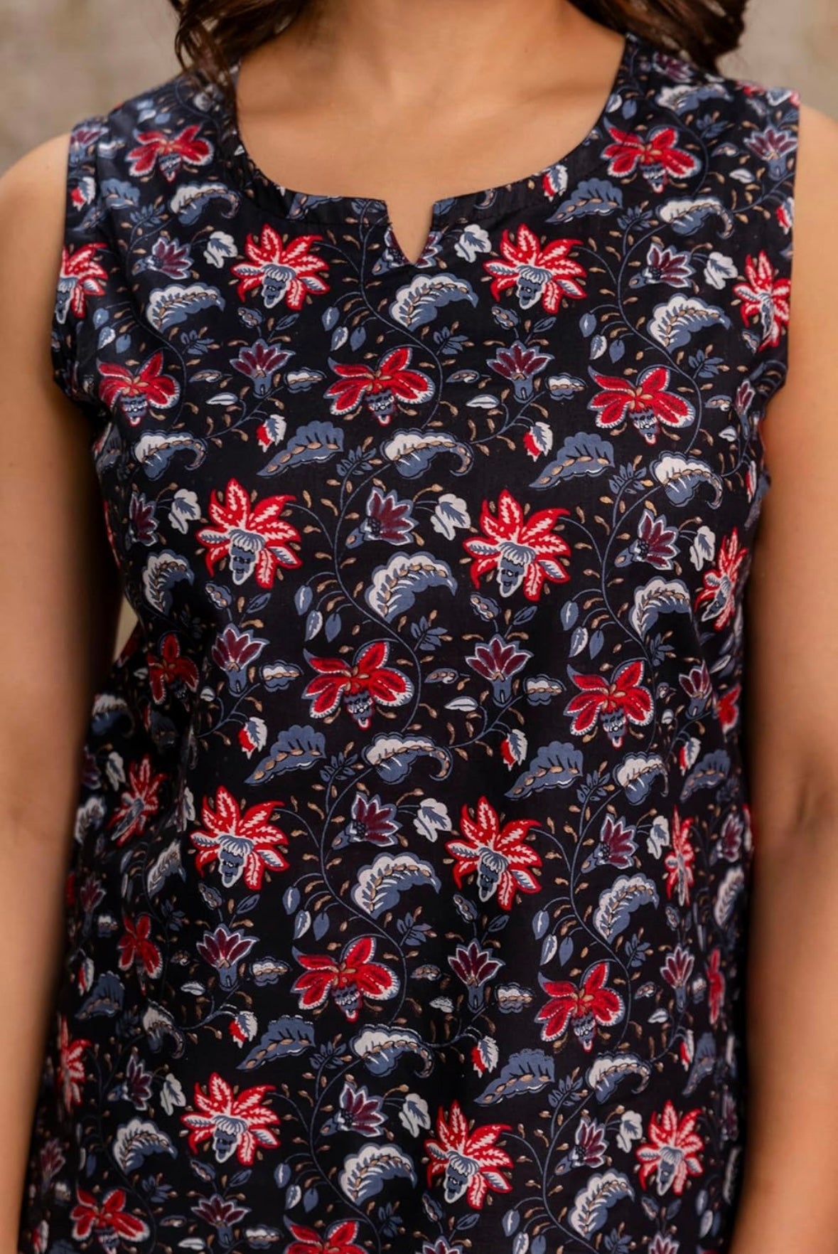 Black Floral Printed kurti-008