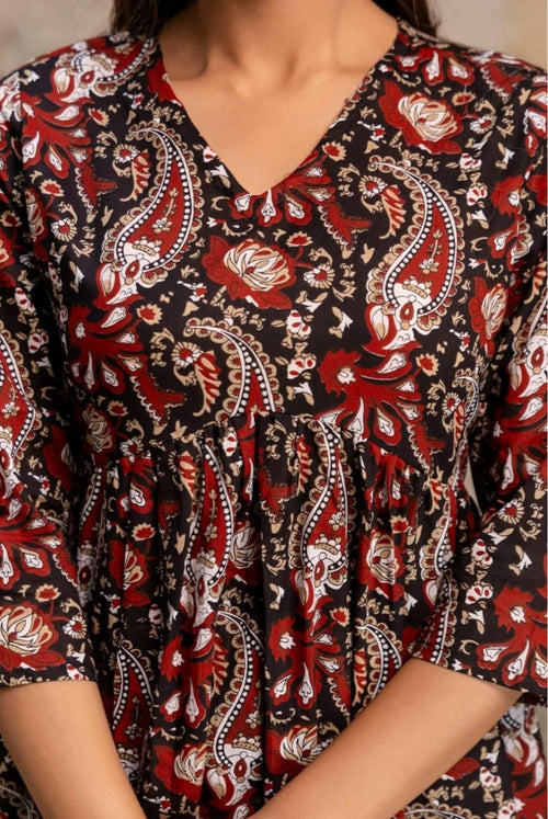 Maroon Paisley Kurti